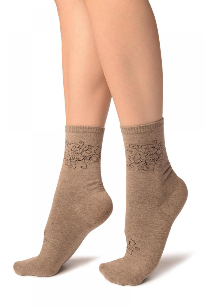 Liss Kiss Hedera Leaves On Dark Grey Ankle High Socks - Socks
