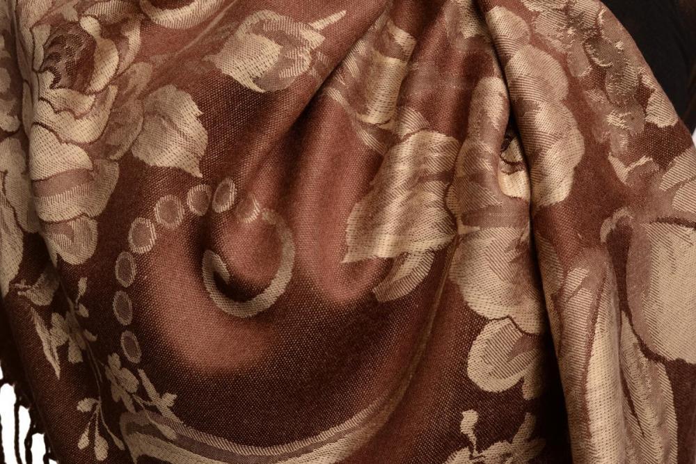 Liss Kiss Large Beige Roses On Brown Pashmina With Tassels - Scarf