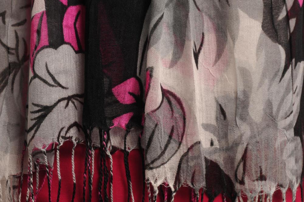 Liss Kiss Large Grey & Pink Roses And Sunflowers On Black With Tassels - Scarf