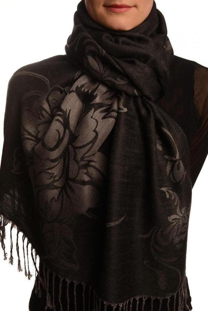 liss kiss Large Roses On Black Pashmina With Tassels - Scarf