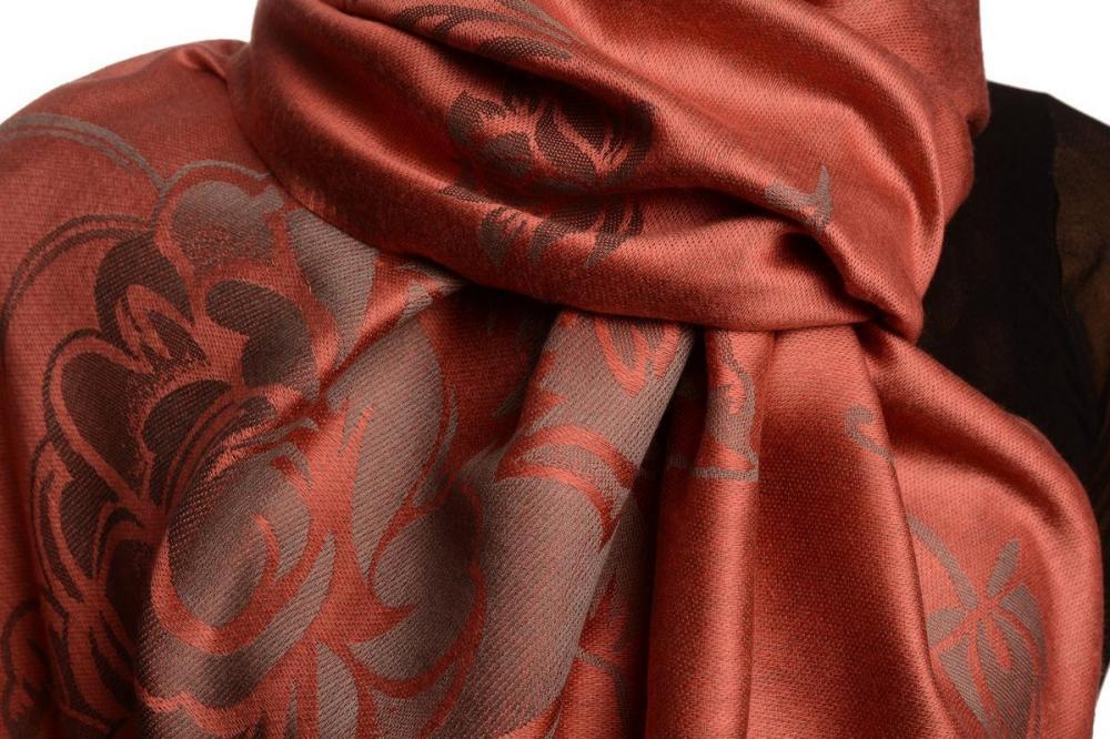 Liss Kiss Large Roses On Chestnut Pink Pashmina With Tassels - Scarf