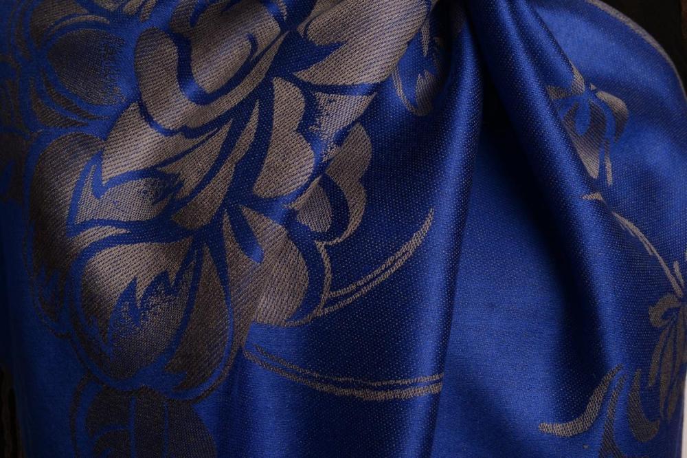 Liss Kiss Large Roses On Persian Blue Pashmina With Tassels - Scarf