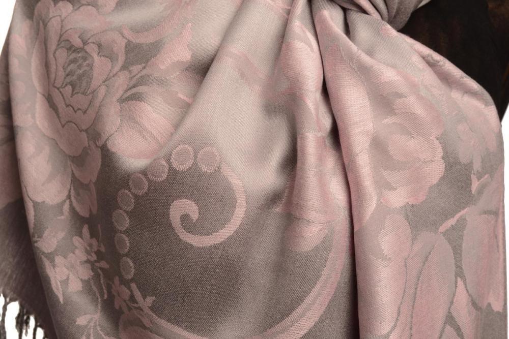 Liss Kiss Large Tea Rose Pink Roses On Light Grey Pashmina With Tassels - Scarf