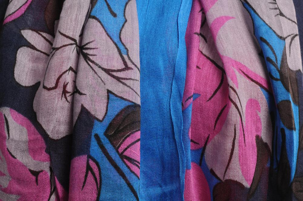 Liss Kiss Large White & Pink Roses And Sunflowers On Navy Blue With Tassels - Scarf