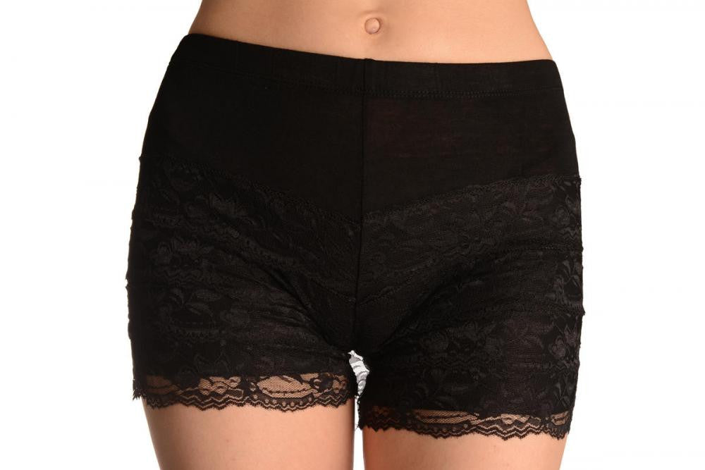 liss kiss Black Lace Ruffle Shorts - Shorts