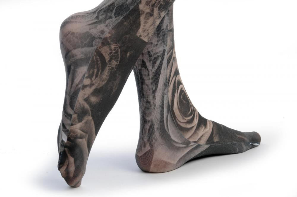 Liss Kiss Black Pink Blue Roses & Skulls - Tights