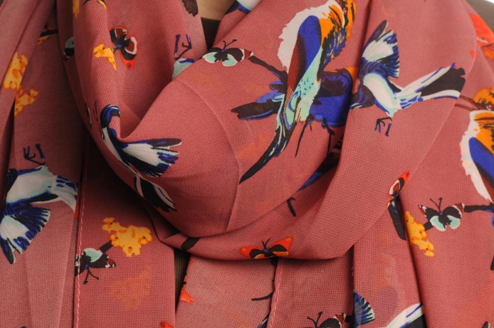 Liss Kiss Colourful Birds On Fuchsia - Scarf