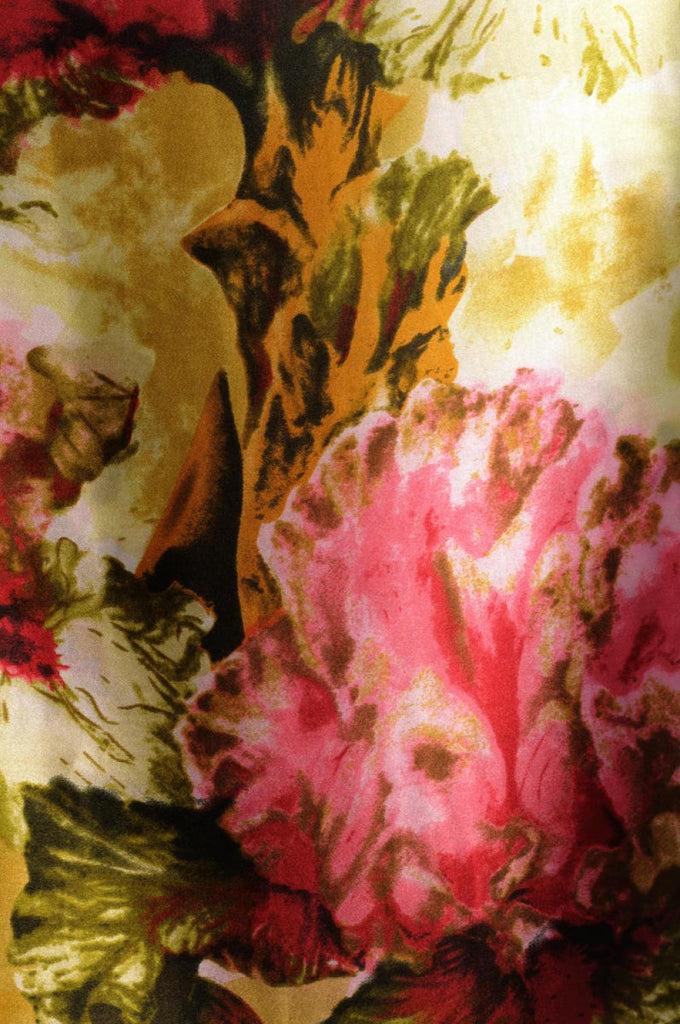 Liss Kiss Large Puce Pink Peony Flowers - Scarf