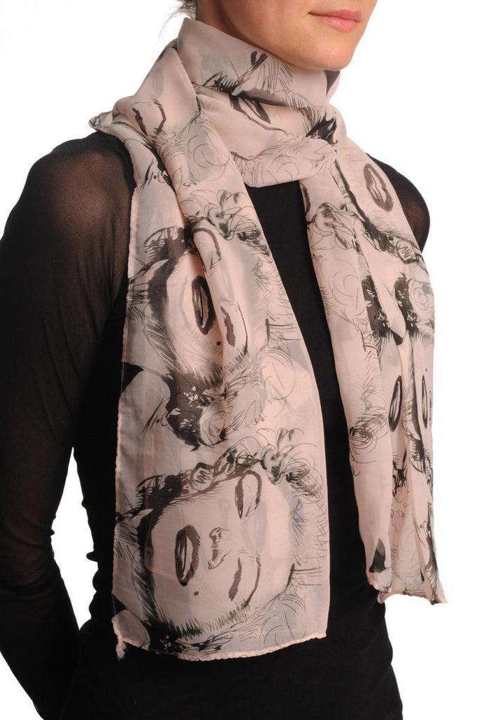 Liss Kiss Marilyn Monroe On Soft Pink - Scarf