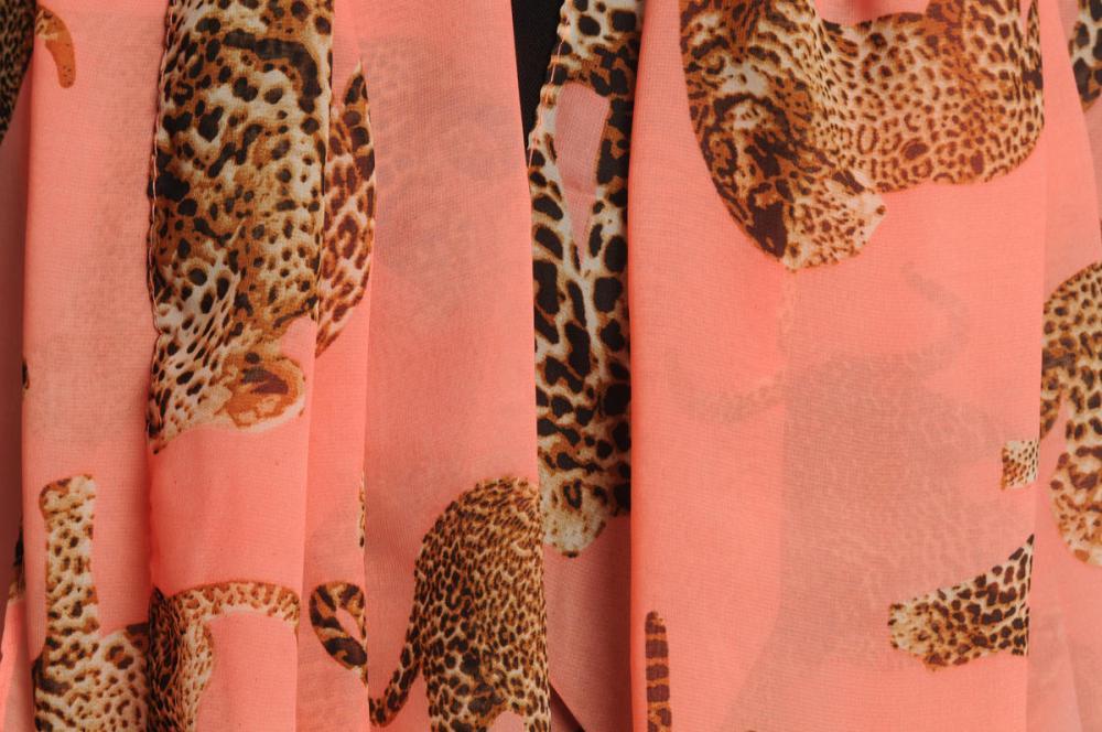 Liss Kiss Safari Leopard On Peach Pink - Scarf