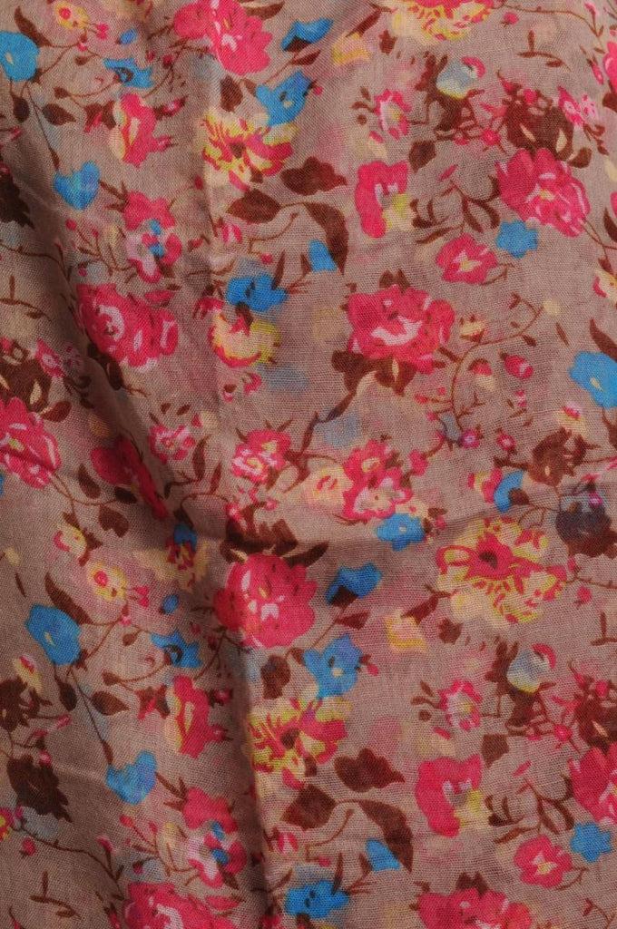 Liss Kiss Small Climbing Roses On Grey - Scarf