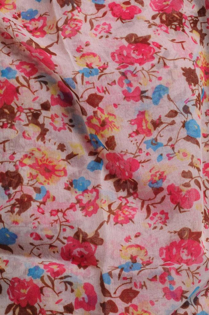 Liss Kiss Small Climbing Roses On White - Scarf