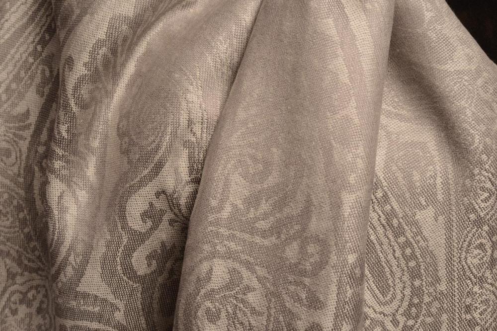 Liss Kiss Mirrored Paisley On Silver Grey Pashmina With Tassels - Scarf