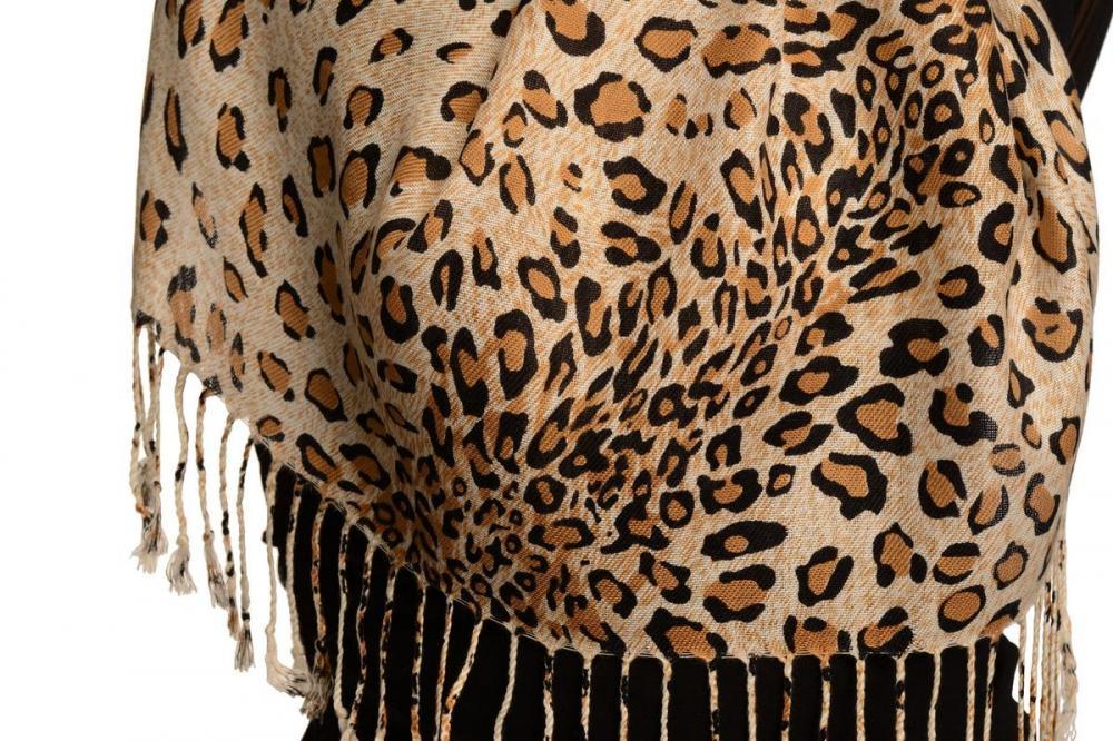 Liss Kiss Mocha Diagonal Leopard On White Pashmina Feel With Tassels - Scarf