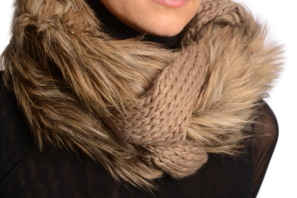Liss Kiss Mocha Knitted Plait Style Snood With Faux Fur - Snood