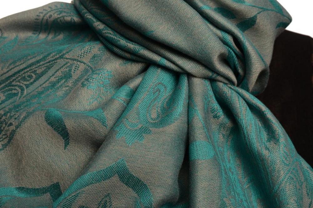 Liss Kiss Moroccan Rose On Grey Pashmina With Tassels - Scarf