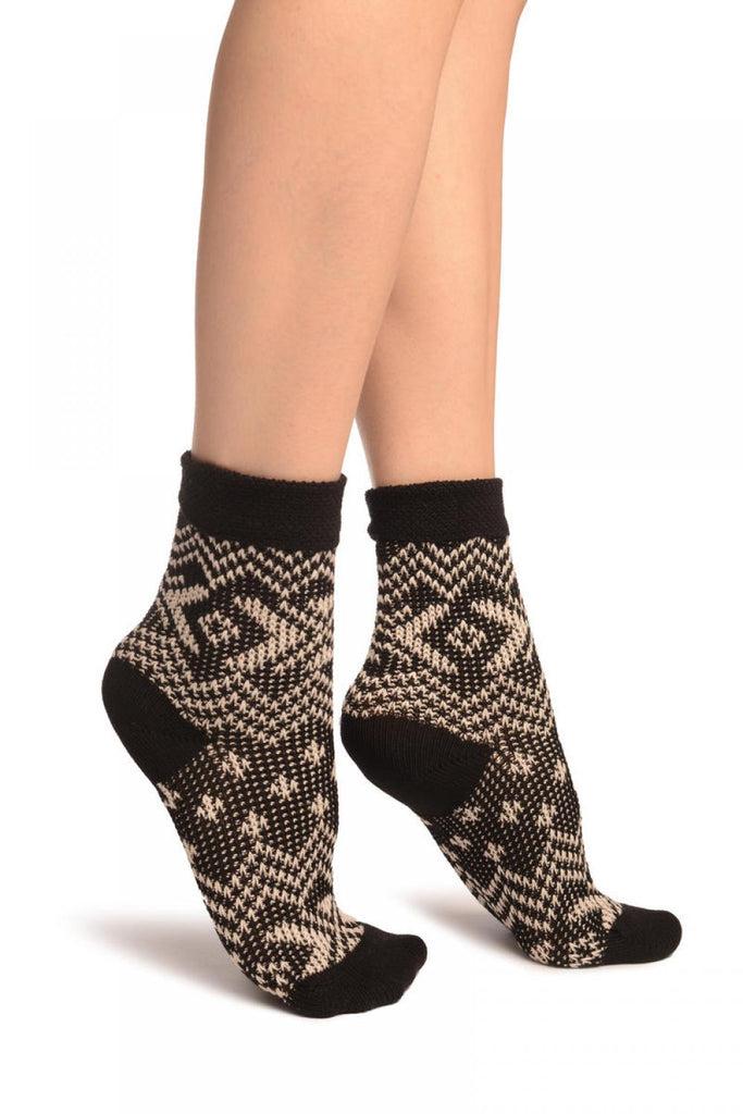 liss kiss Nordic Style On Black Cashmere Ankle High Socks - Socks