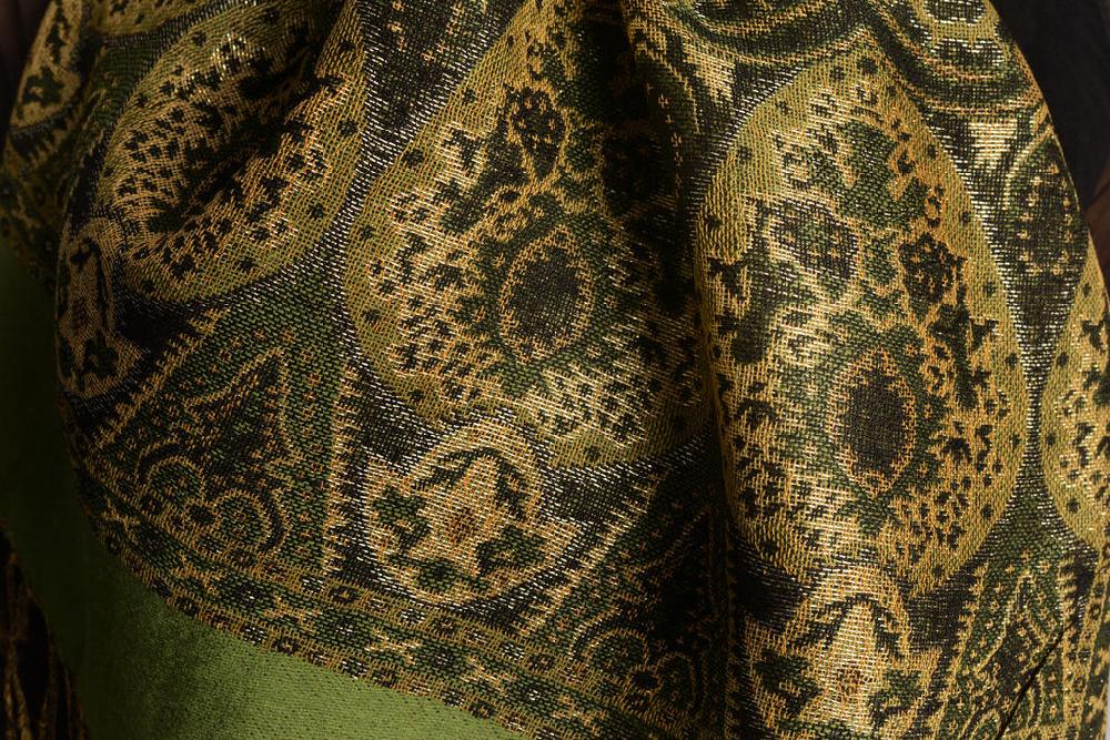 Liss Kiss Olive Green With Lurex Ornaments Pashmina With Tassels - Scarf