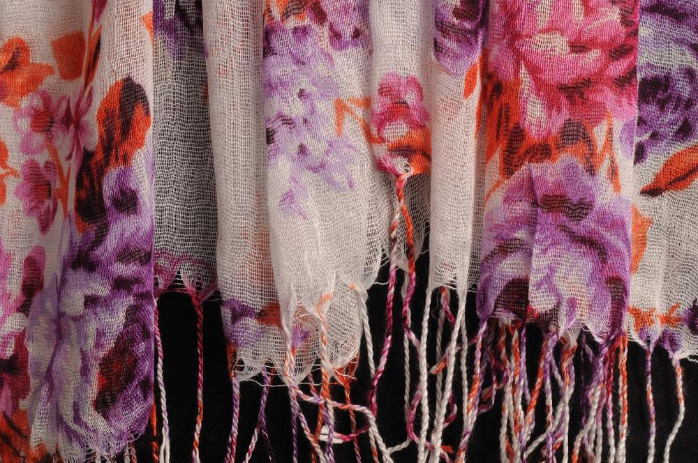 Liss Kiss Orange & Purple Roses On White With Tassels - Scarf