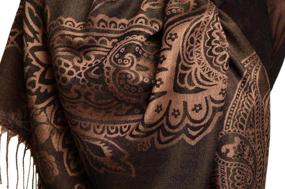 Liss Kiss Paisley & Roses On Black Pashmina Feel With Tassels - Scarf
