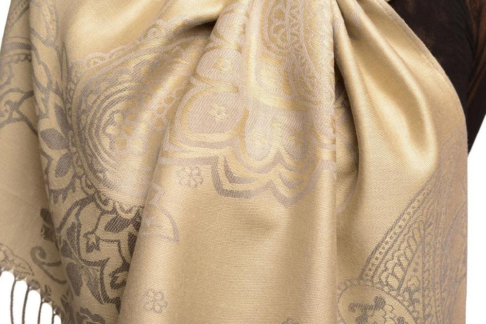 Liss Kiss Paisley & Roses On Grey Pashmina Feel With Tassels - Scarf