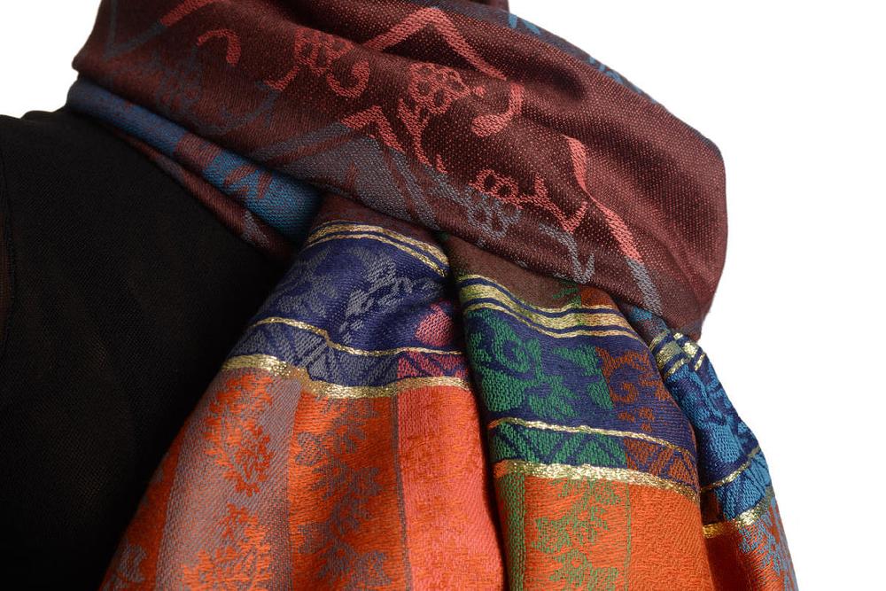 Liss Kiss Paisley Stripes On Brown With Gold Lurex Pashmina With Tassels - Scarf
