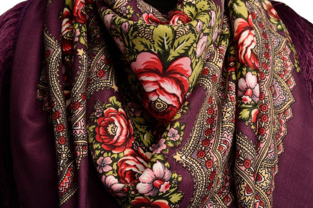 Liss Kiss Purple "Plyaski" Slavonic Russian Folk Style Shawl - Scarf