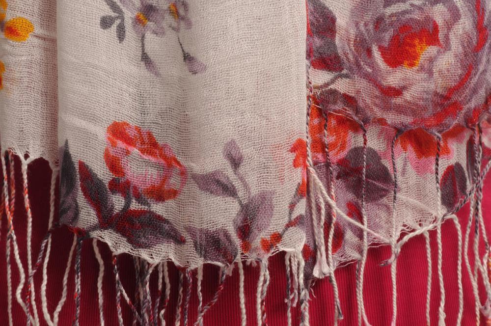 Liss Kiss Red & Grey Roses On White With Tassels - Scarf