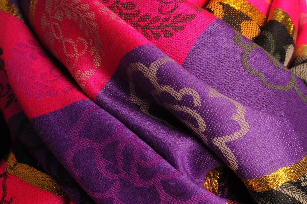 Liss Kiss Reversed Flowers With Gold Lurex On Purple Pashmina With Tassels - Scarf