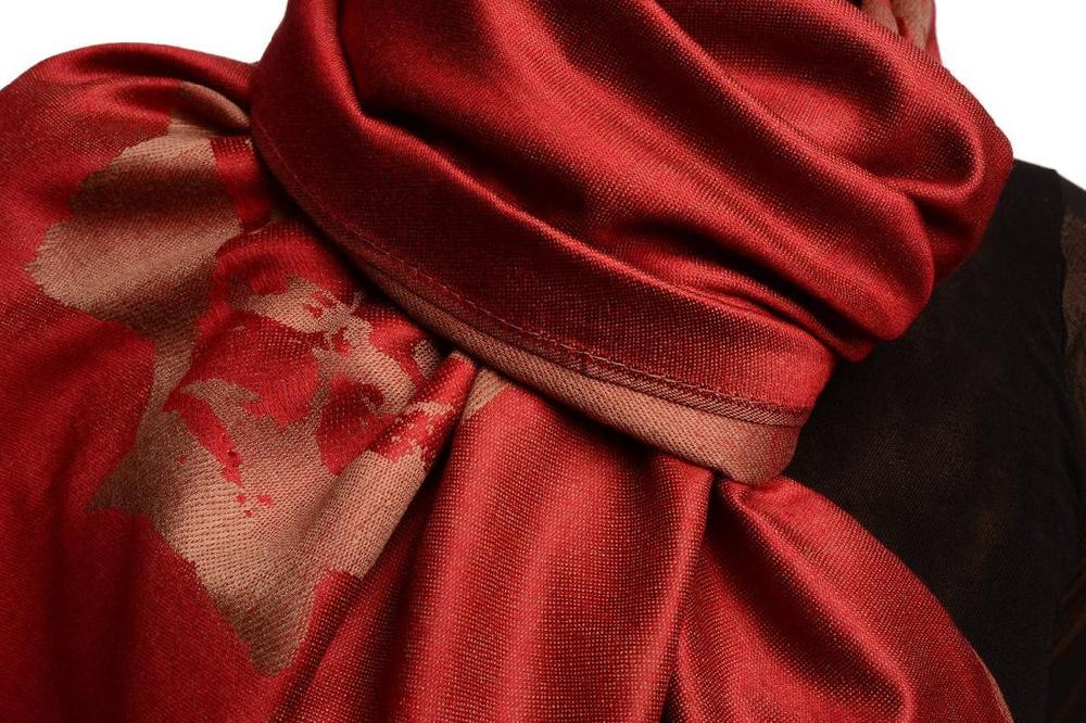 Liss Kiss Roses On Burgundy Red Pashmina Feel With Tassels - Scarf