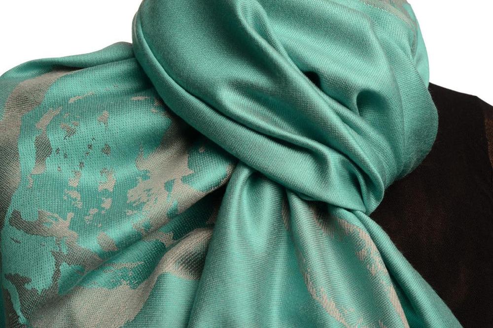 Liss Kiss Roses On Teal Blue Pashmina Feel With Tassels - Scarf