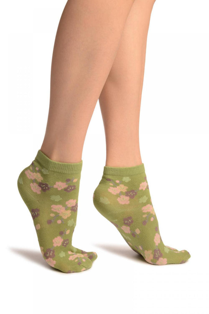 Liss Kiss Sakura Flowers On Green Japanese Ankle High Socks - Socks