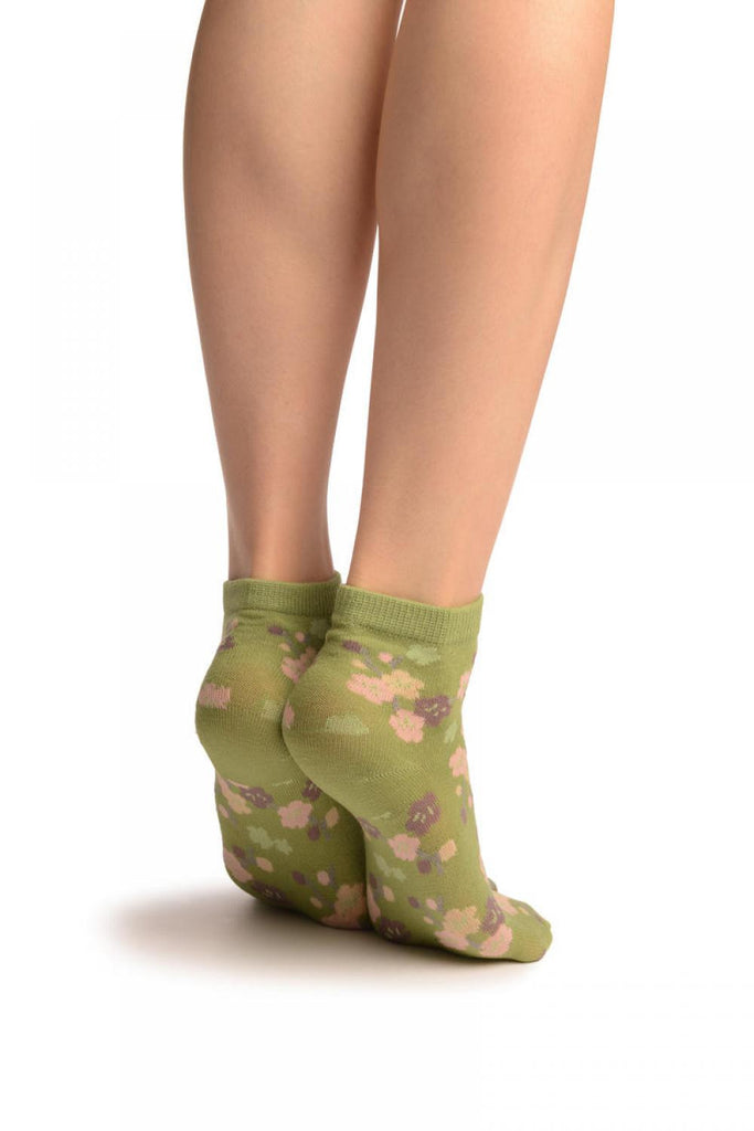 Liss Kiss Sakura Flowers On Green Japanese Ankle High Socks - Socks
