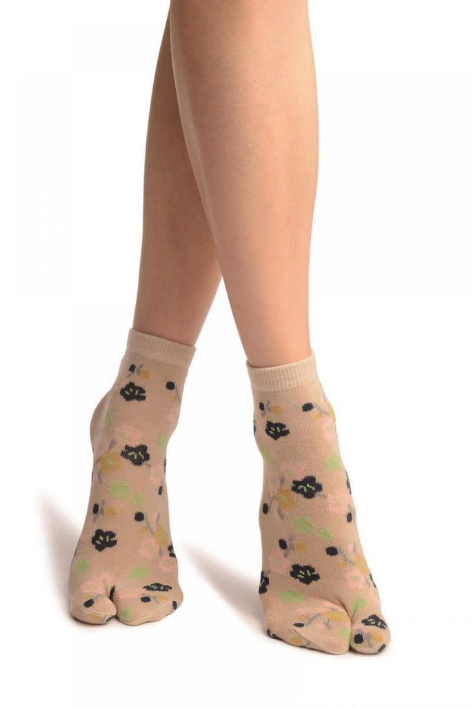 liss kiss Sakura Flowers On Grey Japanese Ankle High Socks - Socks