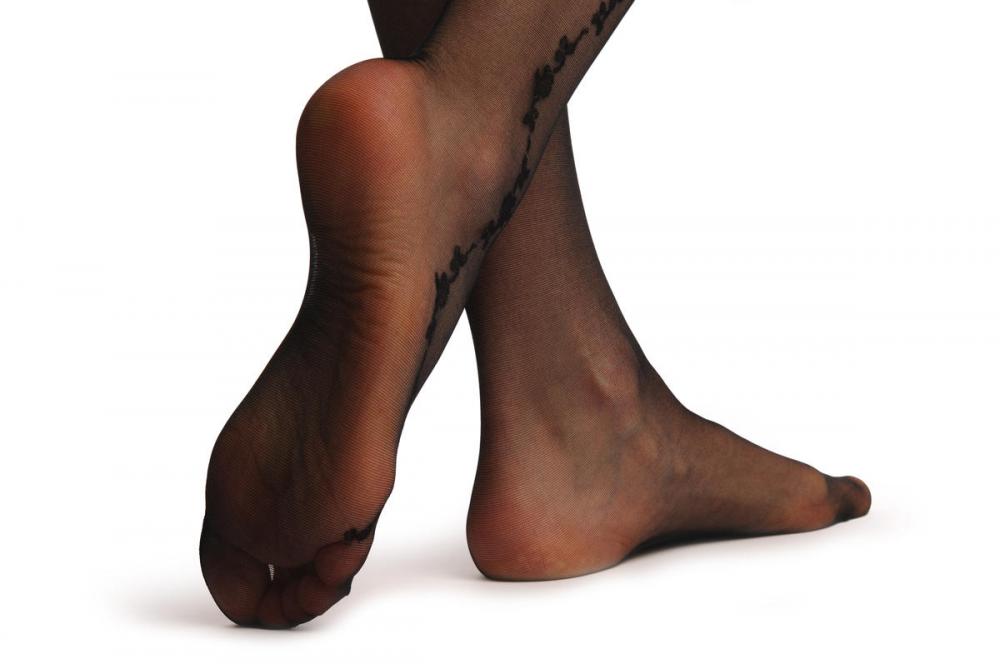 Liss Kiss Small Black Roses On The Side & Luxurious Velvet Lace Silicon Garter - Hold Ups