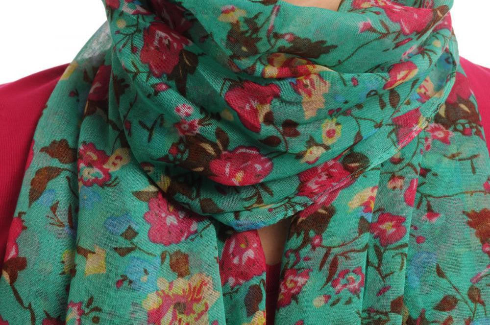 Liss Kiss Small Climbing Roses On Persian Blue - Scarf