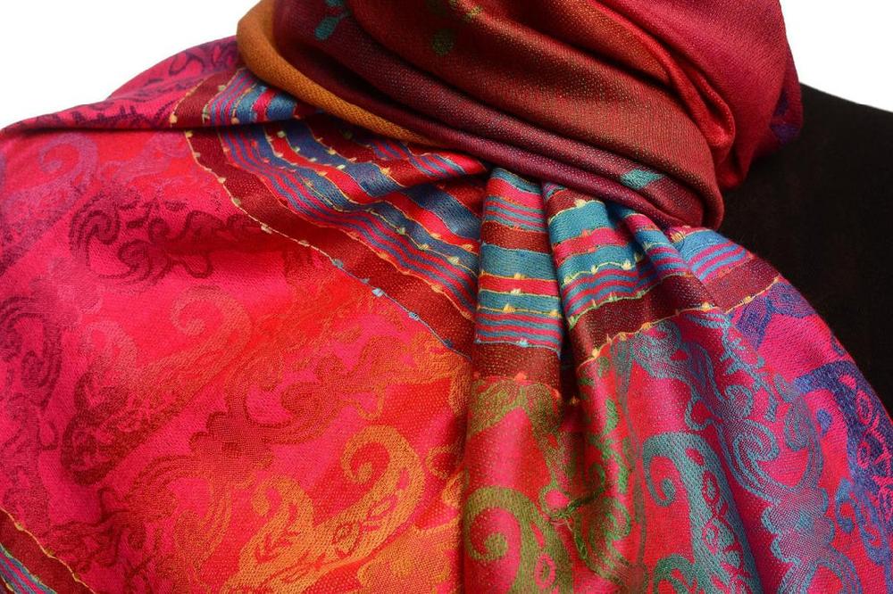 Liss Kiss Small Clover On Red Ombre Pashmina With Tassels - Scarf