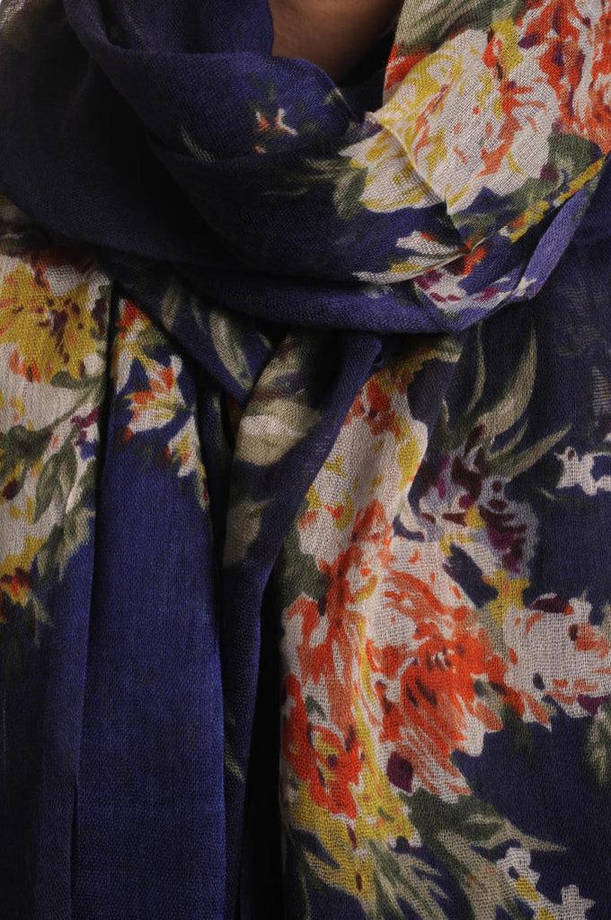 Liss Kiss Vintage Impressionist Flowers With Tassels On Dark Blue - Scarf