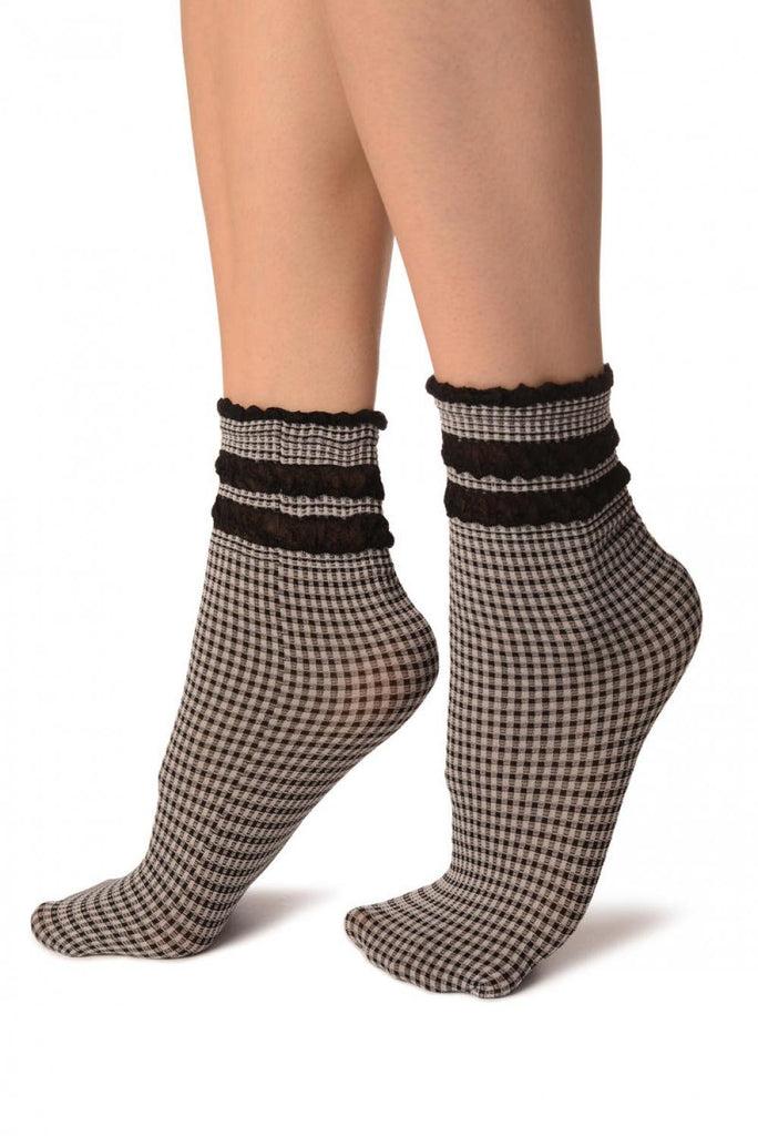 Liss Kiss White & Black Checkered And Silky Comfort Top Ankle High Socks - Socks