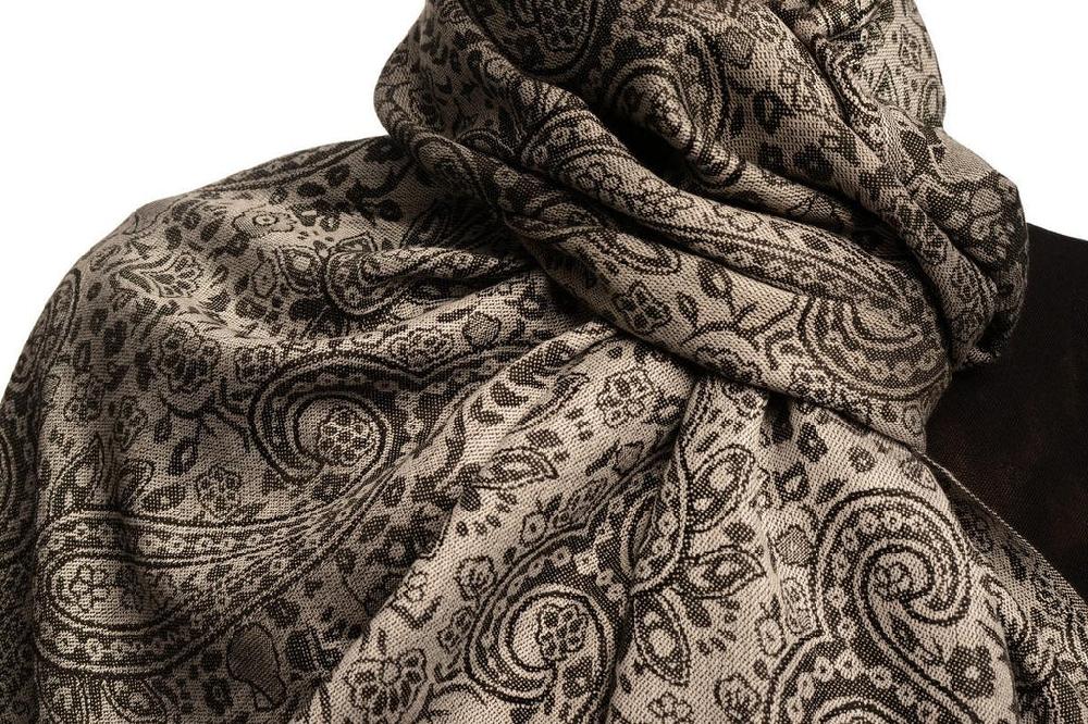 Liss Kiss White & Black Paisleys Pashmina Feel With Tassels - Scarf