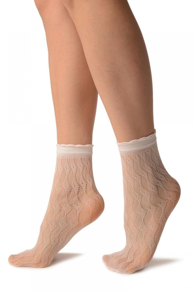 Liss Kiss White Crochet Waves Lace Top Ankle High Socks - Socks