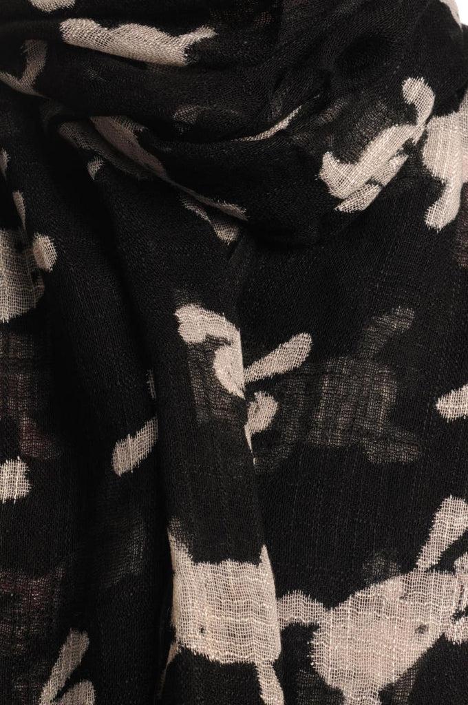 Liss Kiss White Crossbones On Black With Tassels - Scarf