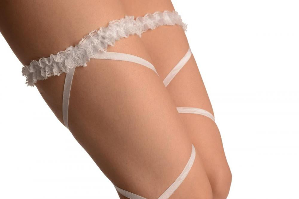 Liss Kiss White Elasticated Ribbon Leg Wrap & Lace Garter - Leg Warmers