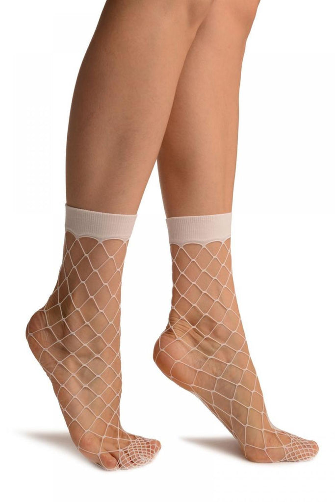 liss kiss White Large Fishnet With Wide Top & Reinforced Toe Ankle High Socks - Socks