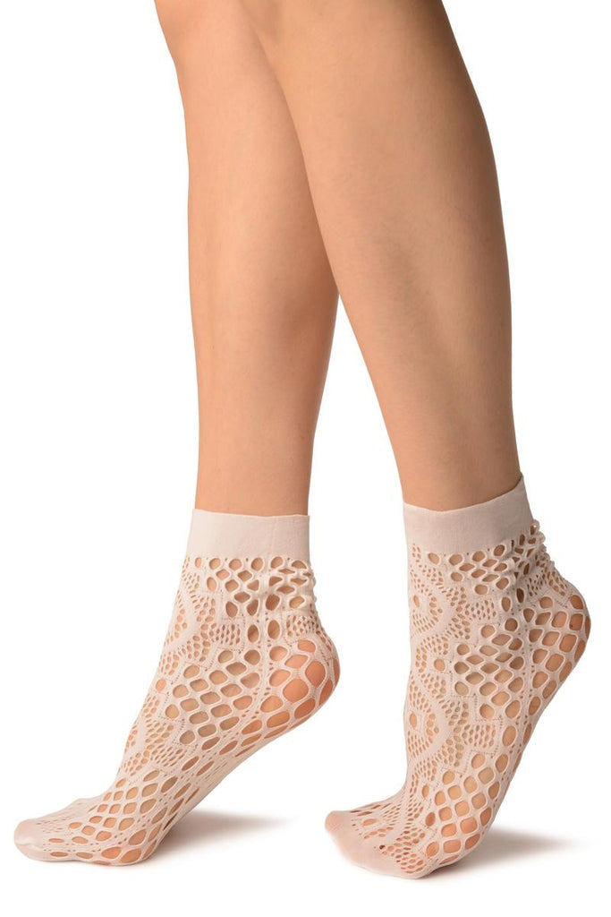 Liss Kiss White Medium Wavy Mesh Lace Socks Ankle High - Socks