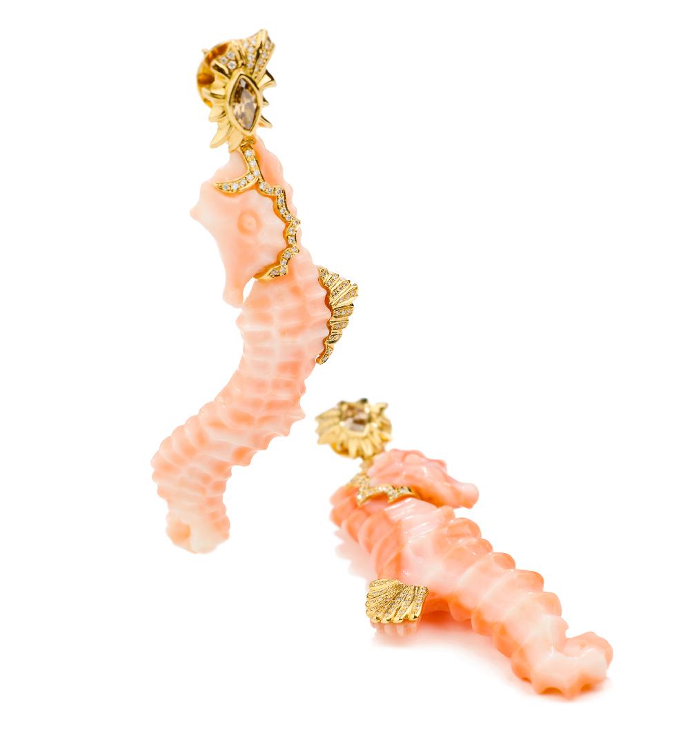 Lito Seahorse Corals Diamonds Earrings
