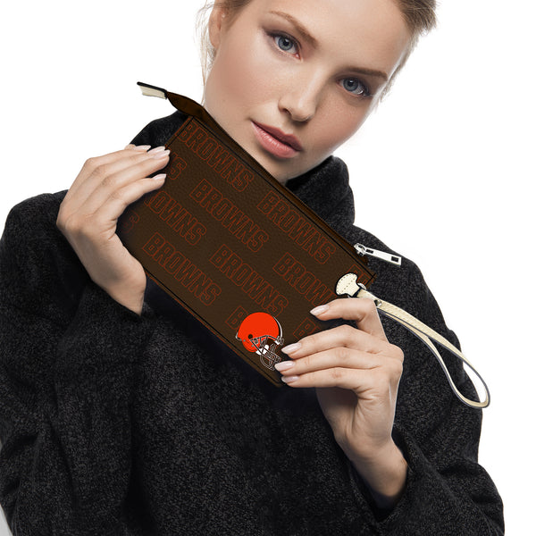 Littlearth Cleveland Browns Victory Wristlet
