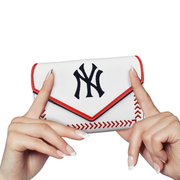 Littlearth New York Yankees Team Stitched Wallet