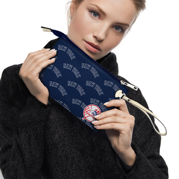 Littlearth New York Yankees Victory Wristlet