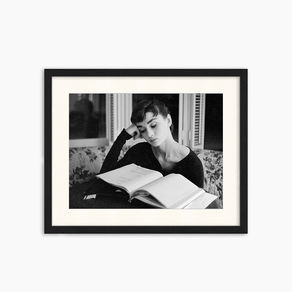 liv corday Audrey Hepburn Reading